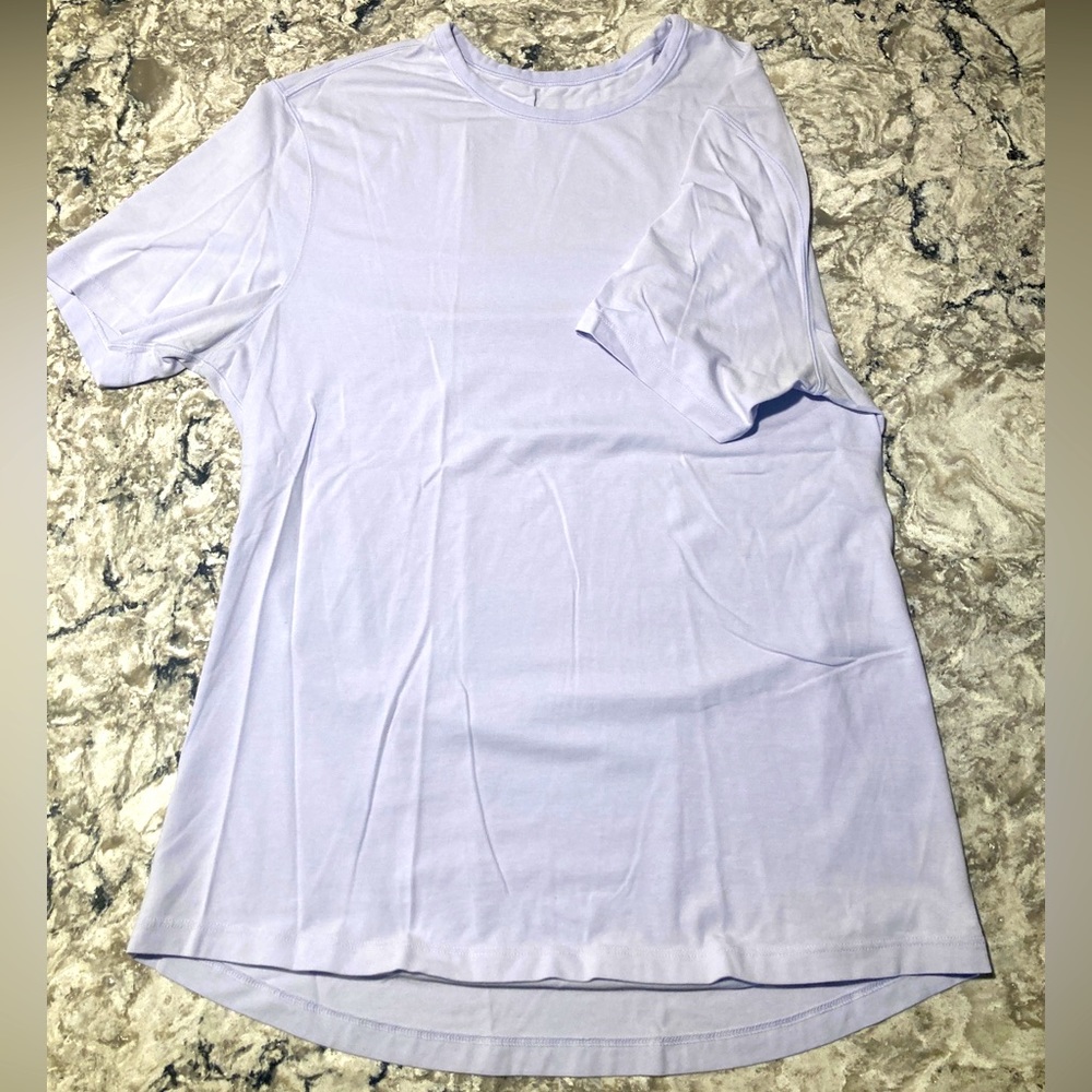 Men’s Lululemon 5 Year Basic Tee medium